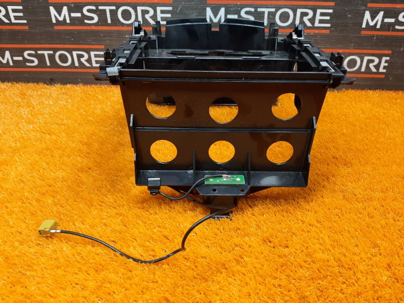 кронштейн магнитолы, 380 рублей, Красноярск