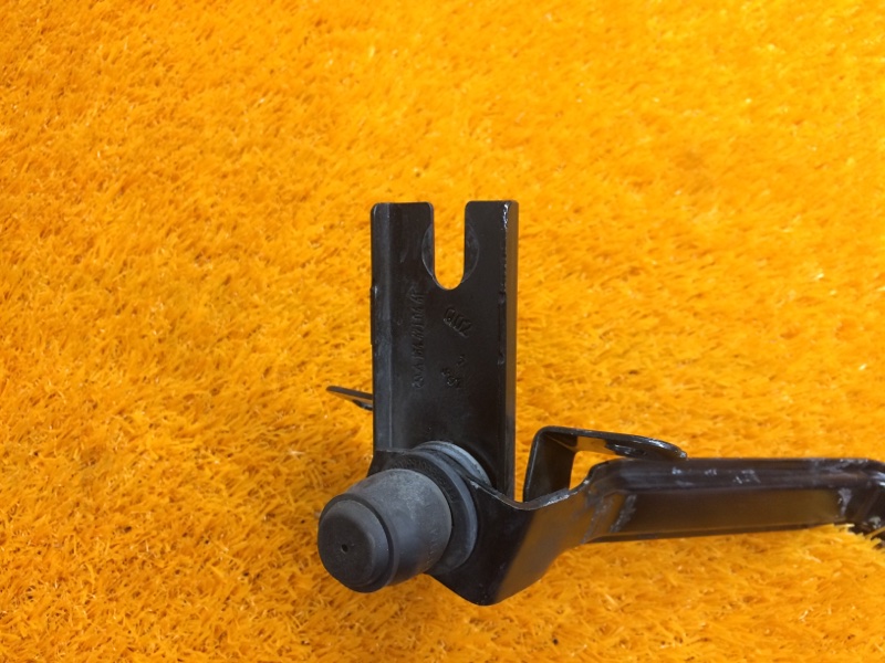 Крепление топливного бака, 340 рублей, Красноярск