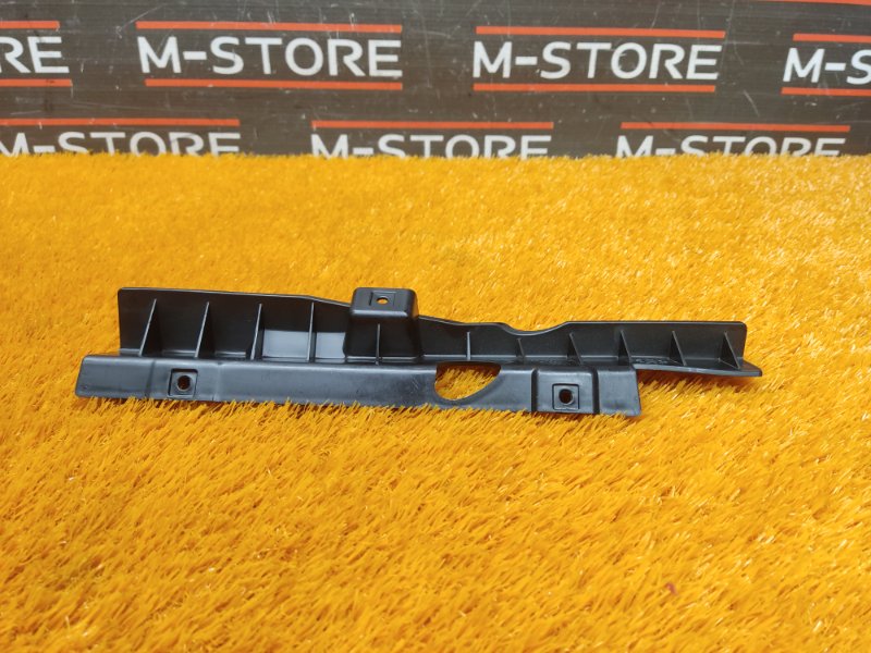 Кронштейн обшивки салона, 340 рублей, Красноярск