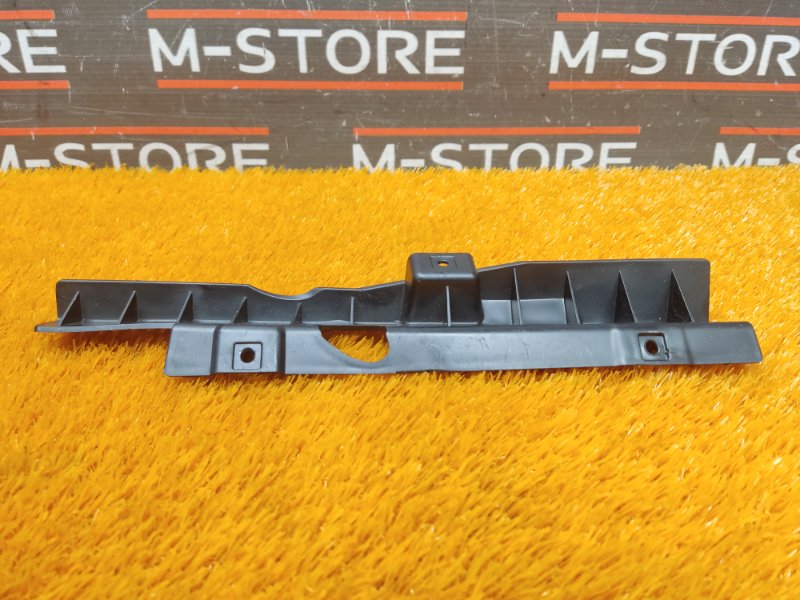 Кронштейн обшивки салона, 340 рублей, Красноярск