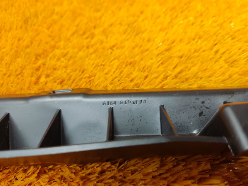 Кронштейн обшивки салона, 340 рублей, Красноярск