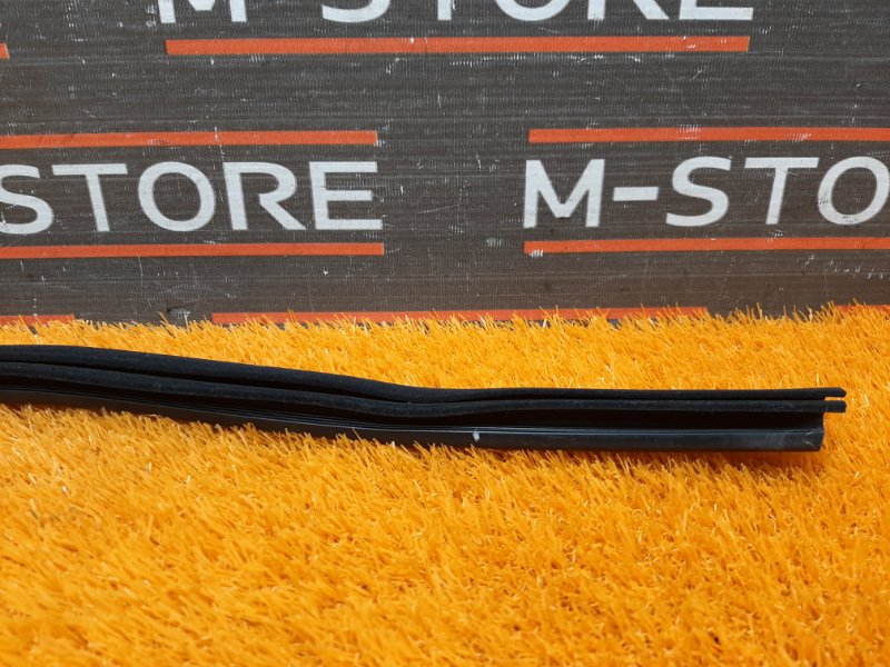 уплотнитель стекла двери, 630 рублей, Красноярск