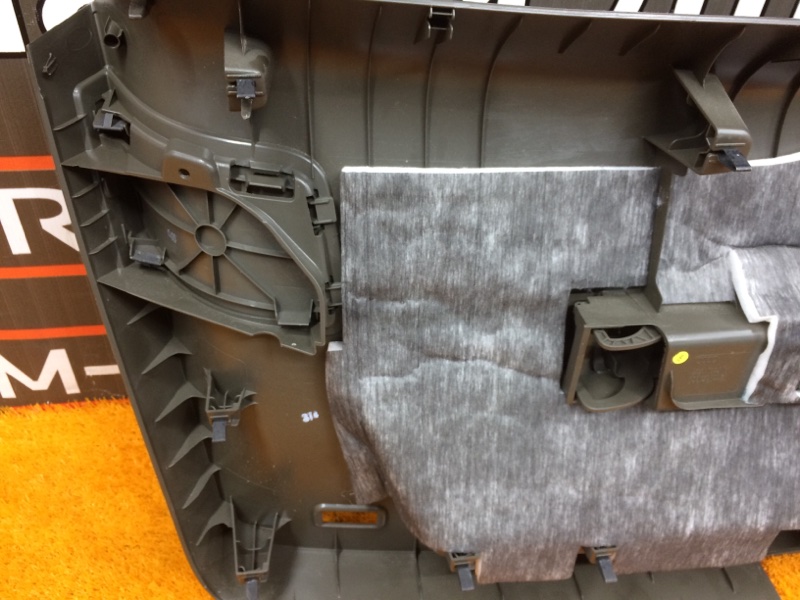 обшивка двери багажника, 980 рублей, Красноярск