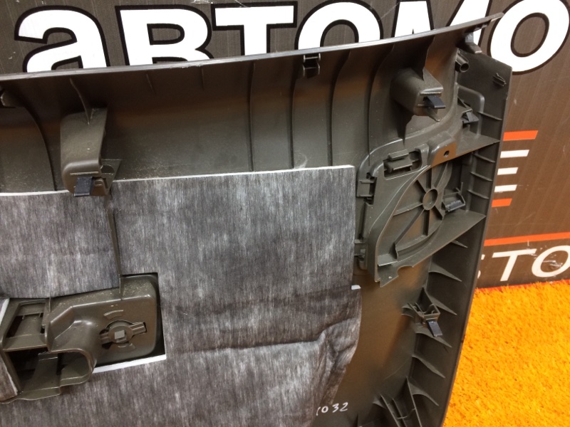 обшивка двери багажника, 980 рублей, Красноярск