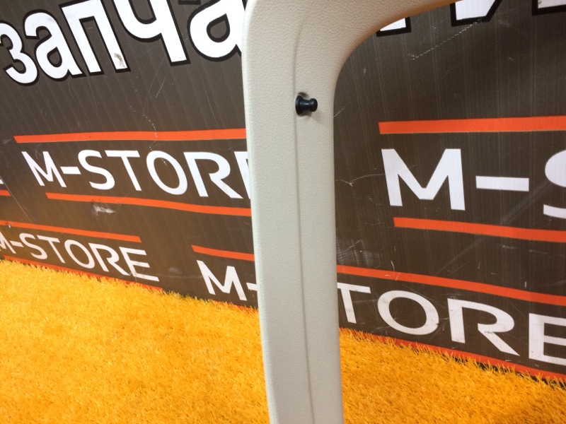 обшивка двери багажника, 670 рублей, Красноярск