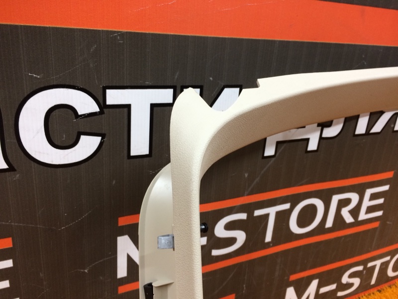 обшивка двери багажника, 670 рублей, Красноярск