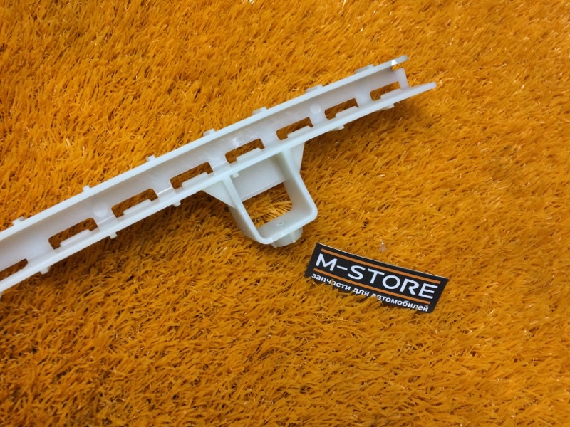 Направляющая стекла двери, 340 рублей, Красноярск