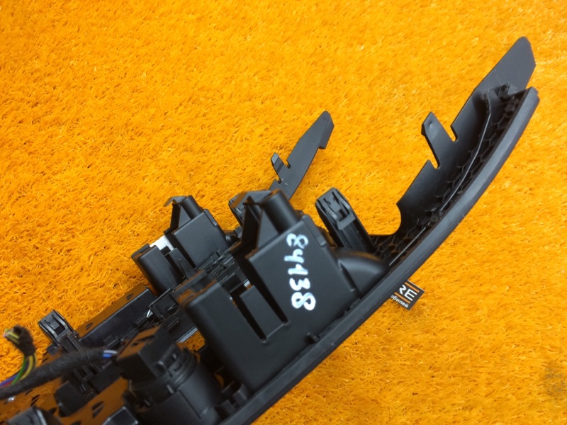 Блок управления MMI, 2000 рублей, Красноярск