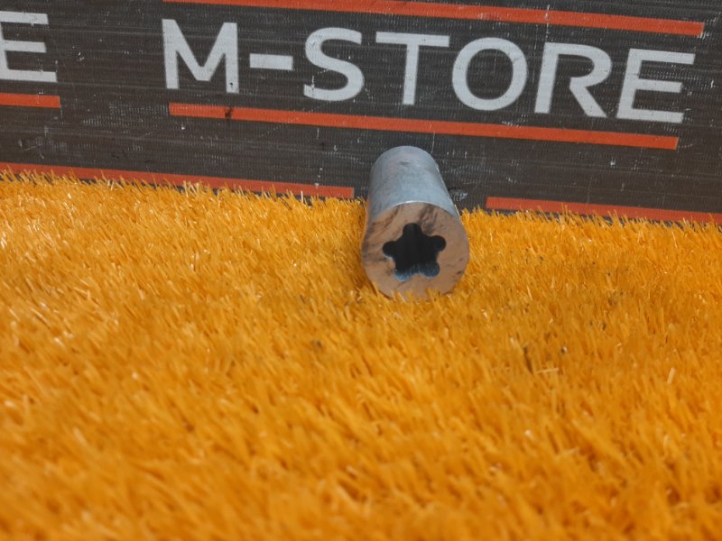 Втулка распорная, 200 рублей, Красноярск