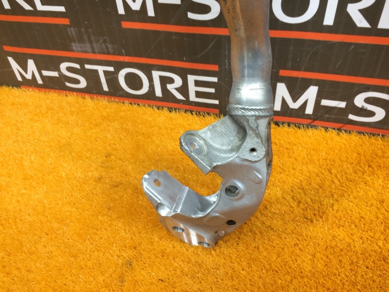 Балка поперечная (подрамник), 6890 рублей, Красноярск