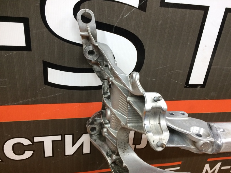 Балка поперечная (подрамник), 6890 рублей, Красноярск