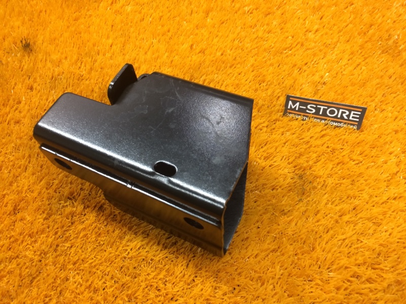 Кронштейн буксировочной петли, 300 рублей, Красноярск