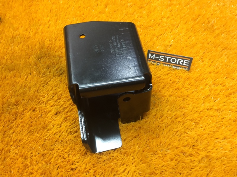 Кронштейн буксировочной петли, 300 рублей, Красноярск