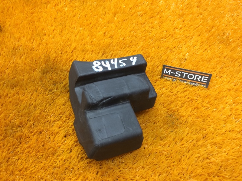 Уплотнитель капота, 250 рублей, Красноярск