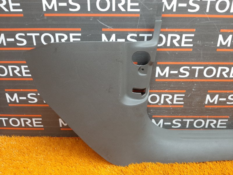 Накладка на порог салона, 350 рублей, Красноярск