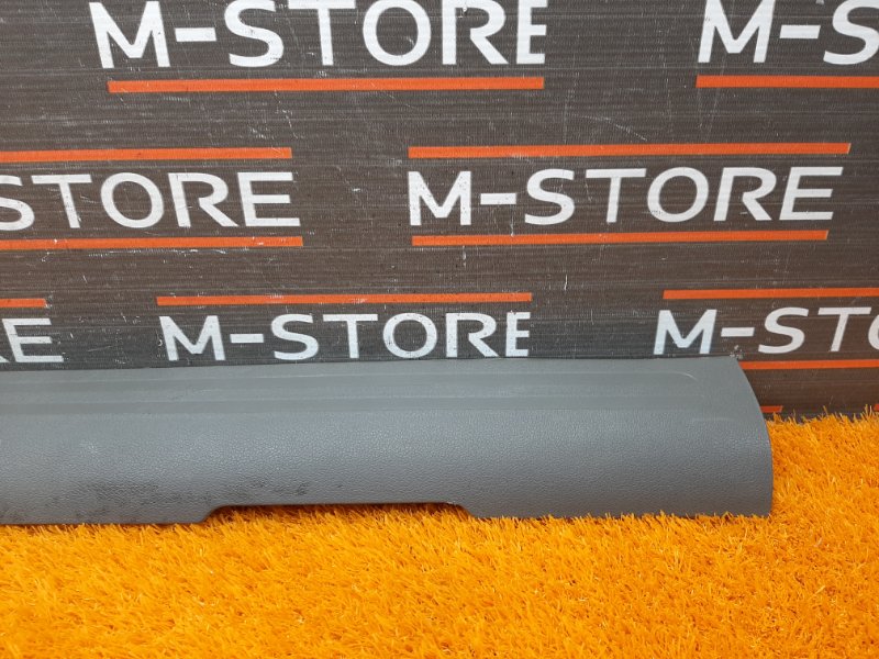 Накладка на порог салона, 350 рублей, Красноярск