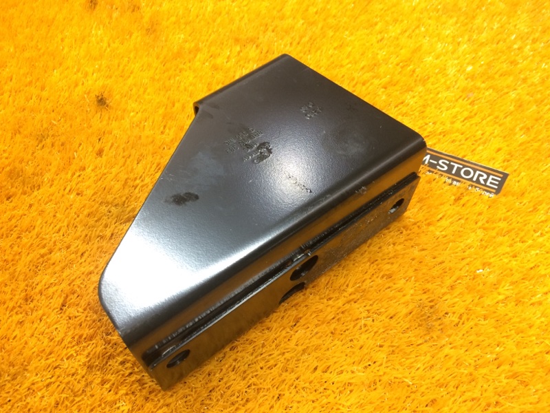 Кронштейн буксировочной петли, 300 рублей, Красноярск