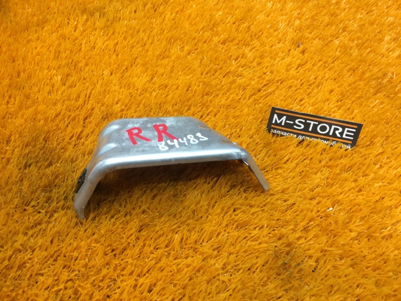 кронштейн обшивки багажника, 200 рублей, Красноярск