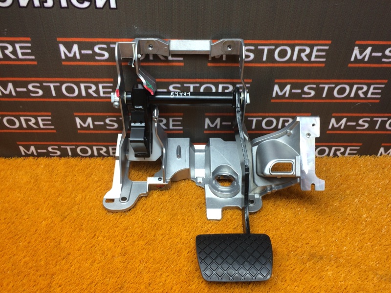 педаль тормоза, 350 рублей, Красноярск