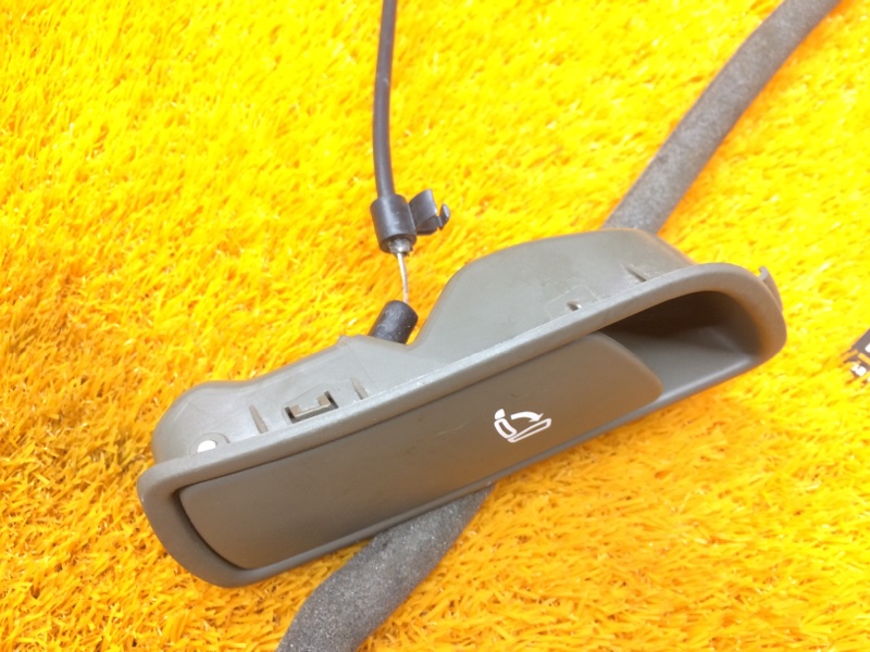 Ручка регулировки спинки сиденья, 670 рублей, Красноярск