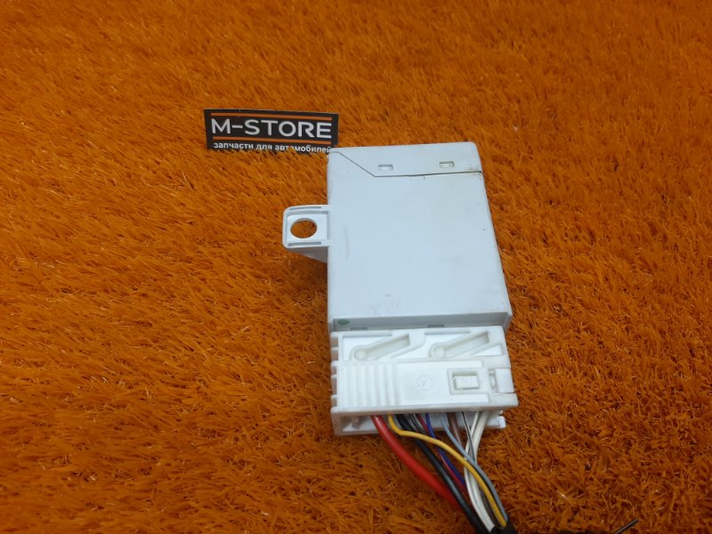 блок управления доводчиком багажника, 860 рублей, Красноярск
