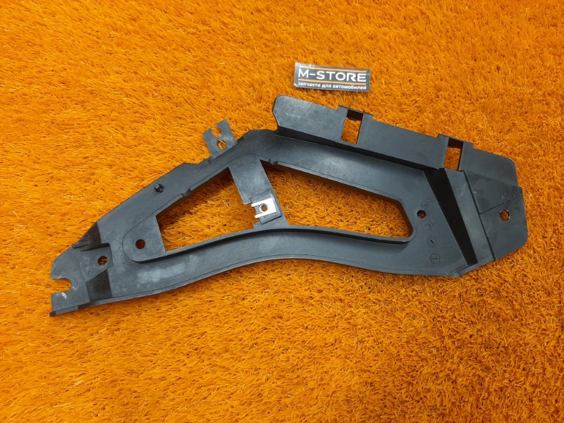 крепление бампера, 340 рублей, Красноярск