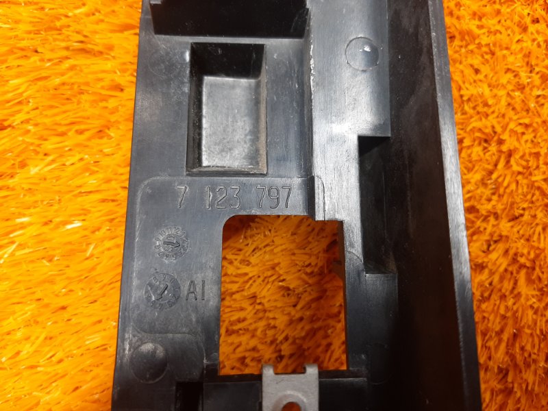 крепление бампера, 340 рублей, Красноярск