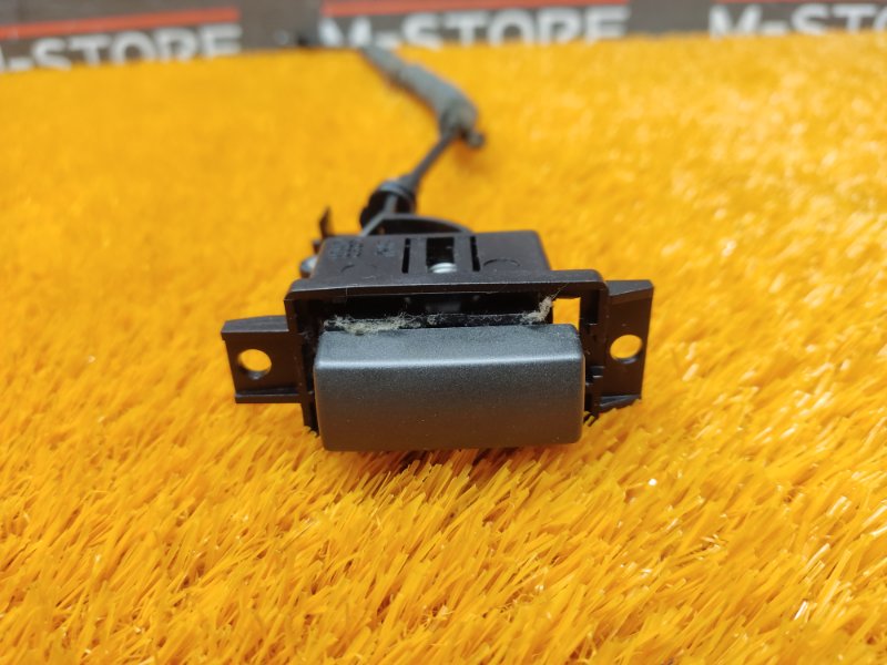 Кнопка открывания бардачка, 300 рублей, Красноярск