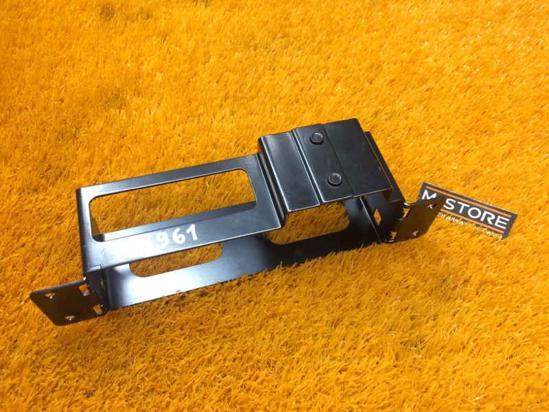 кронштейн блока навигации, 300 рублей, Красноярск