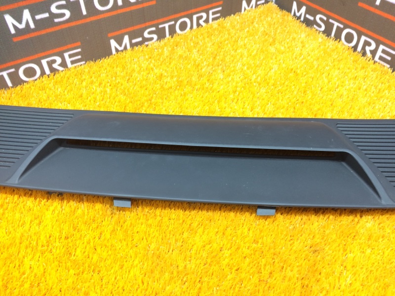 Решетка вентиляционная задней полки, 340 рублей, Красноярск