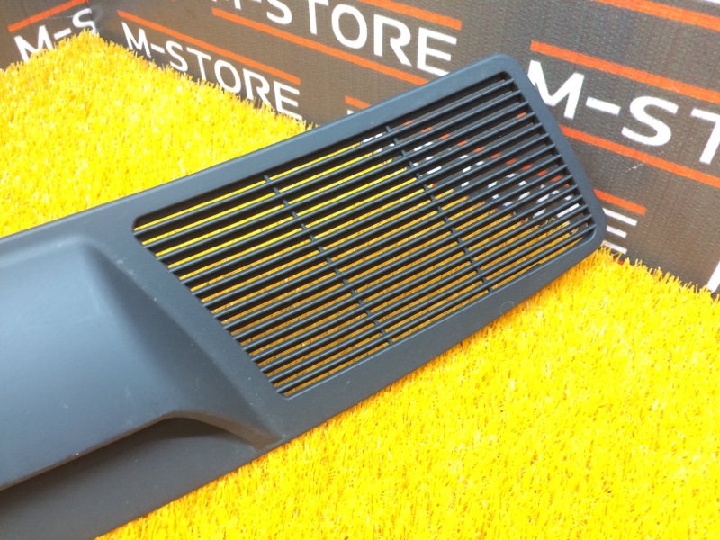 Решетка вентиляционная задней полки, 340 рублей, Красноярск