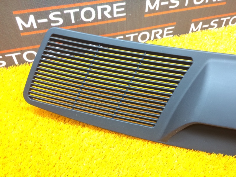 Решетка вентиляционная задней полки, 340 рублей, Красноярск