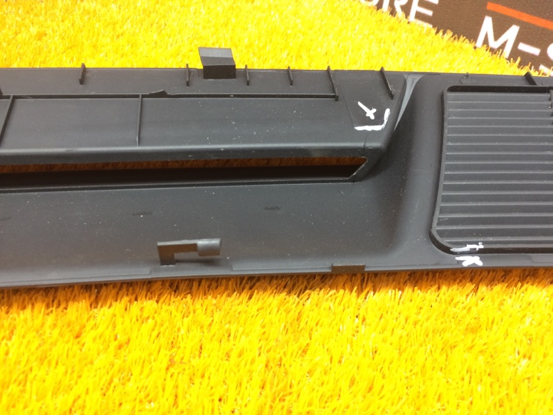 Решетка вентиляционная задней полки, 340 рублей, Красноярск