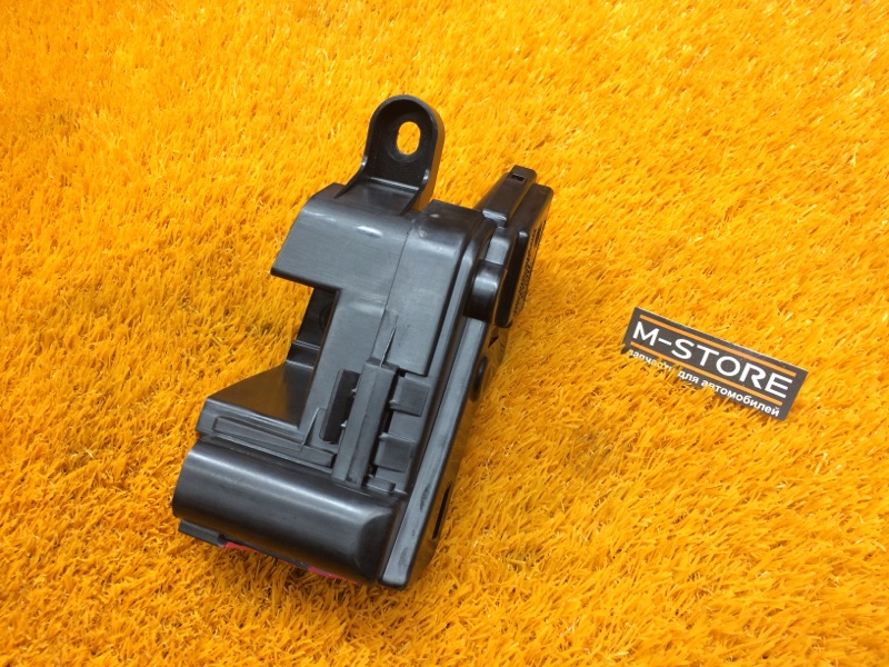 Крышка плюсовой клеммы, 190 рублей, Красноярск