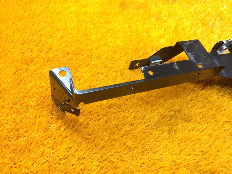 кронштейн, 300 рублей, Красноярск