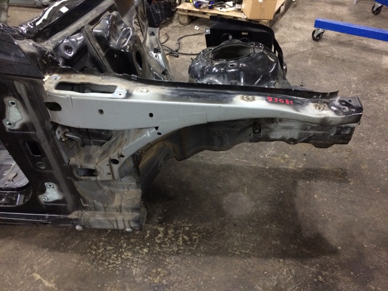 Четверть кузова, 8230 рублей, Красноярск