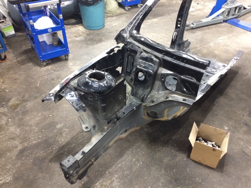 Четверть кузова, 8230 рублей, Красноярск