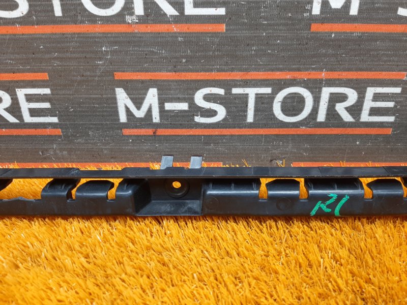 крепление бампера, 630 рублей, Красноярск