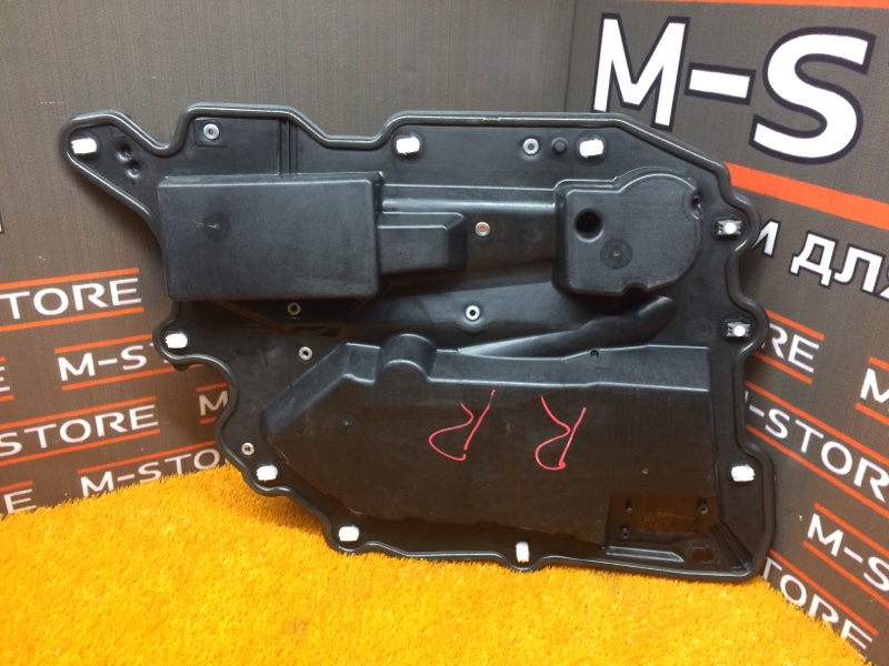 Панель двери, 340 рублей, Красноярск