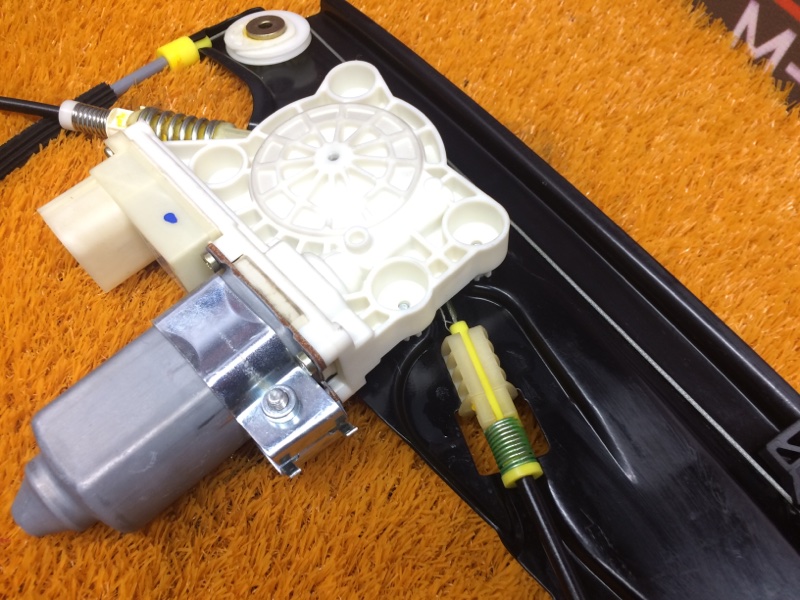 стеклоподъемник, 1000 рублей, Красноярск