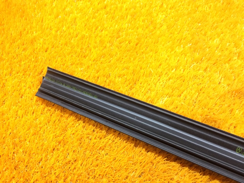 уплотнитель стекла двери, 340 рублей, Красноярск