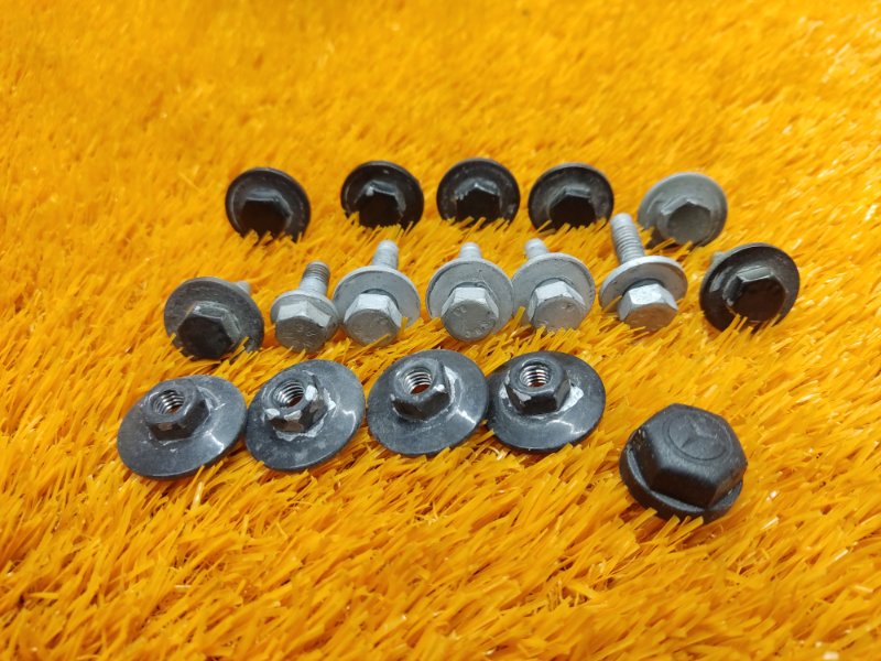 крепление крыла, 210 рублей, Красноярск