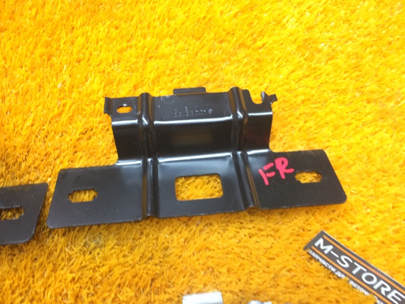 кронштейн потолочной ручки, 630 рублей, Красноярск