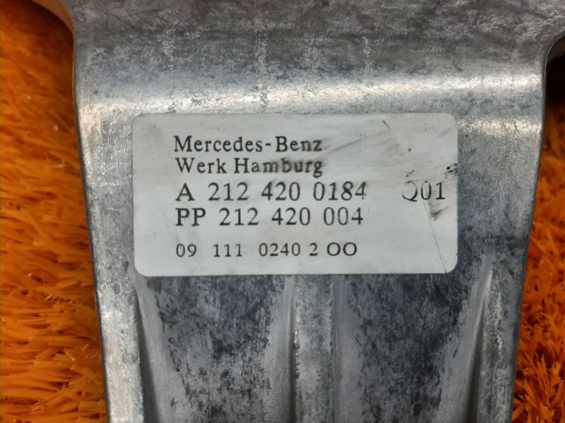 кронштейн, 300 рублей, Красноярск