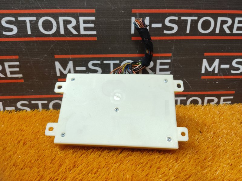 Блок управления центральным замком, 2000 рублей, Красноярск