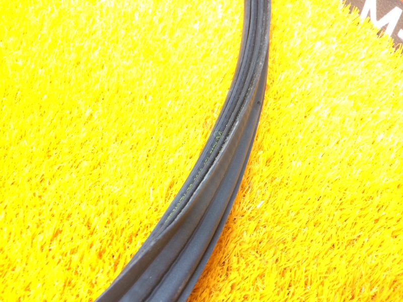 Уплотнитель багажника, 610 рублей, Красноярск