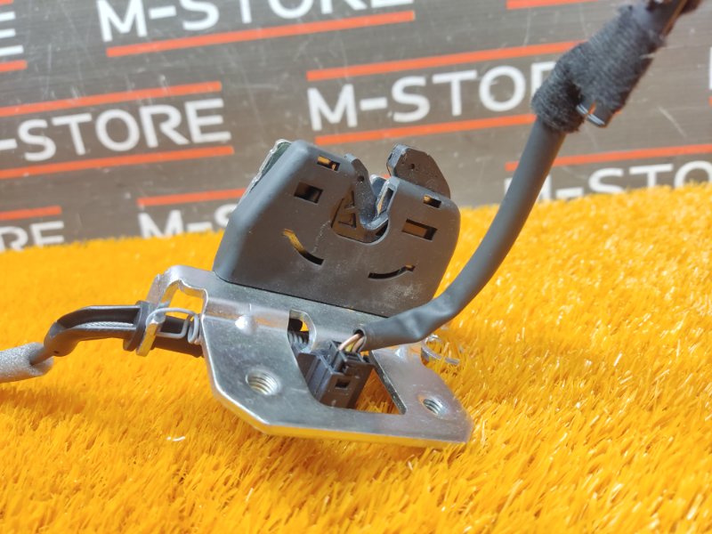 Замок спинки сиденья, 670 рублей, Красноярск