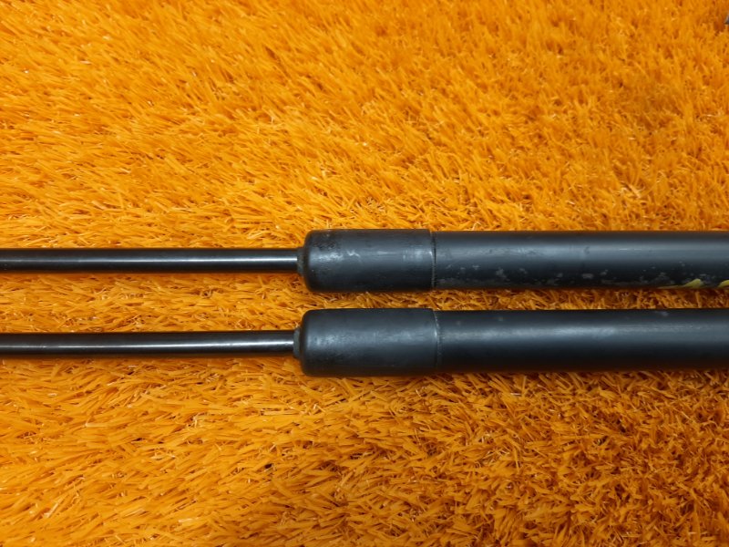 амортизатор капота, 900 рублей, Красноярск