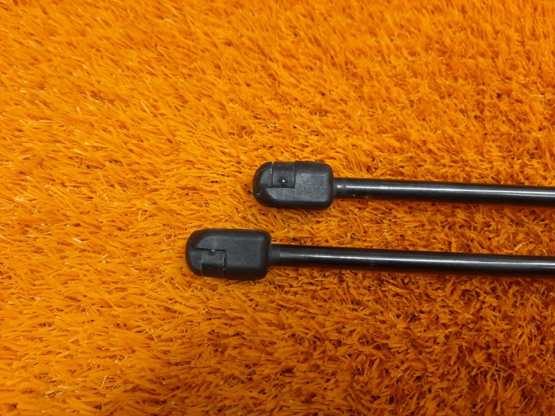 амортизатор капота, 900 рублей, Красноярск