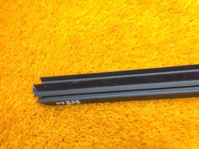 уплотнитель стекла двери, 340 рублей, Красноярск